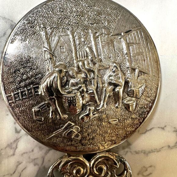 Hans Jensen repousse silver plated hand mirror - Picture 6 of 7